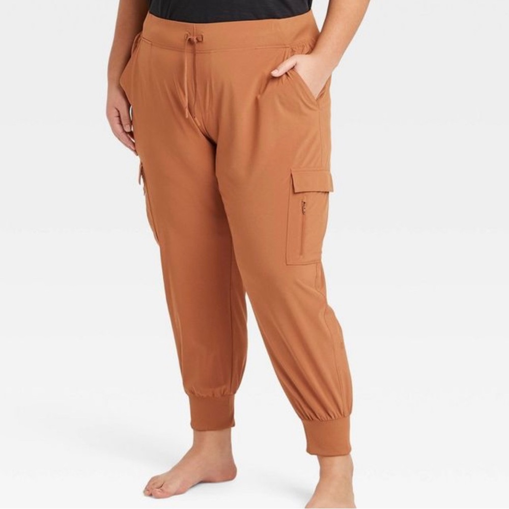 Women's Plus Size Stretch Woven Tapered Cargo Pants - All in Motion™ Chestnut